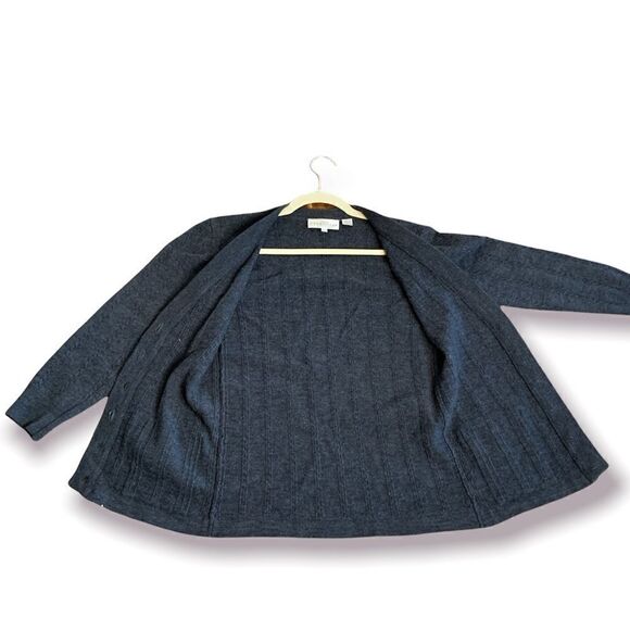 Vintage Ports Cardigan - Picture 3 of 8